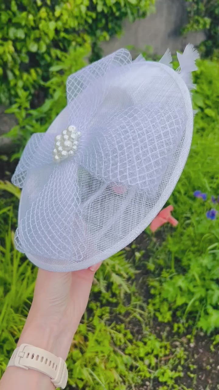 White headpiece to hire