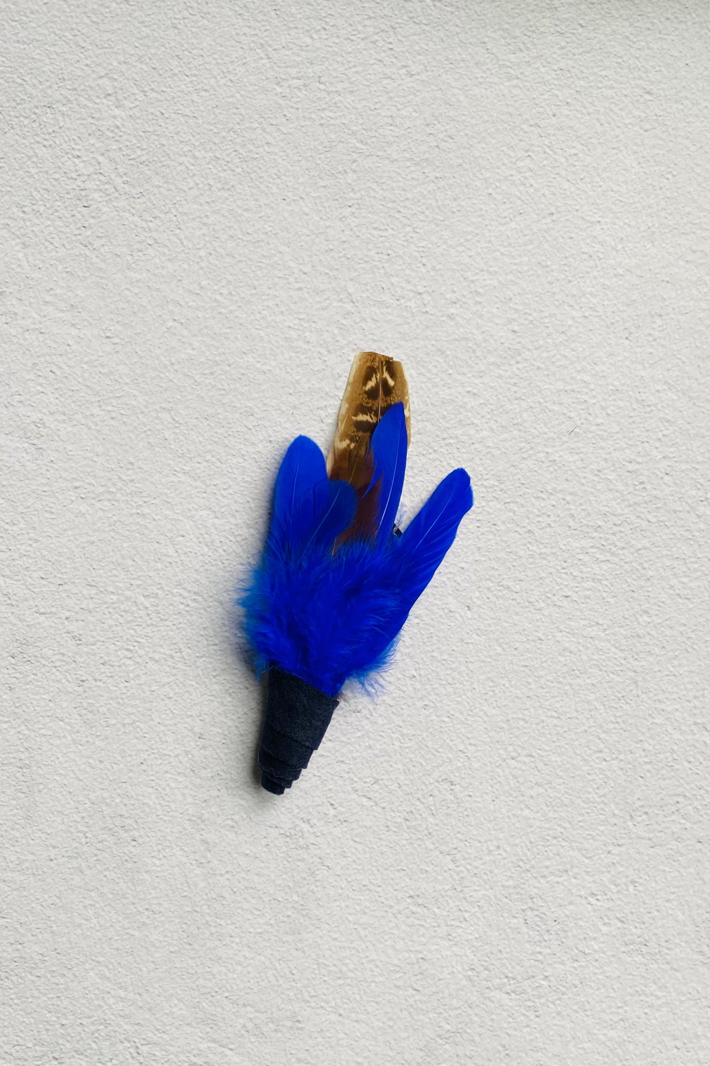 Irish Feather Hat Pin - Cheltenham style