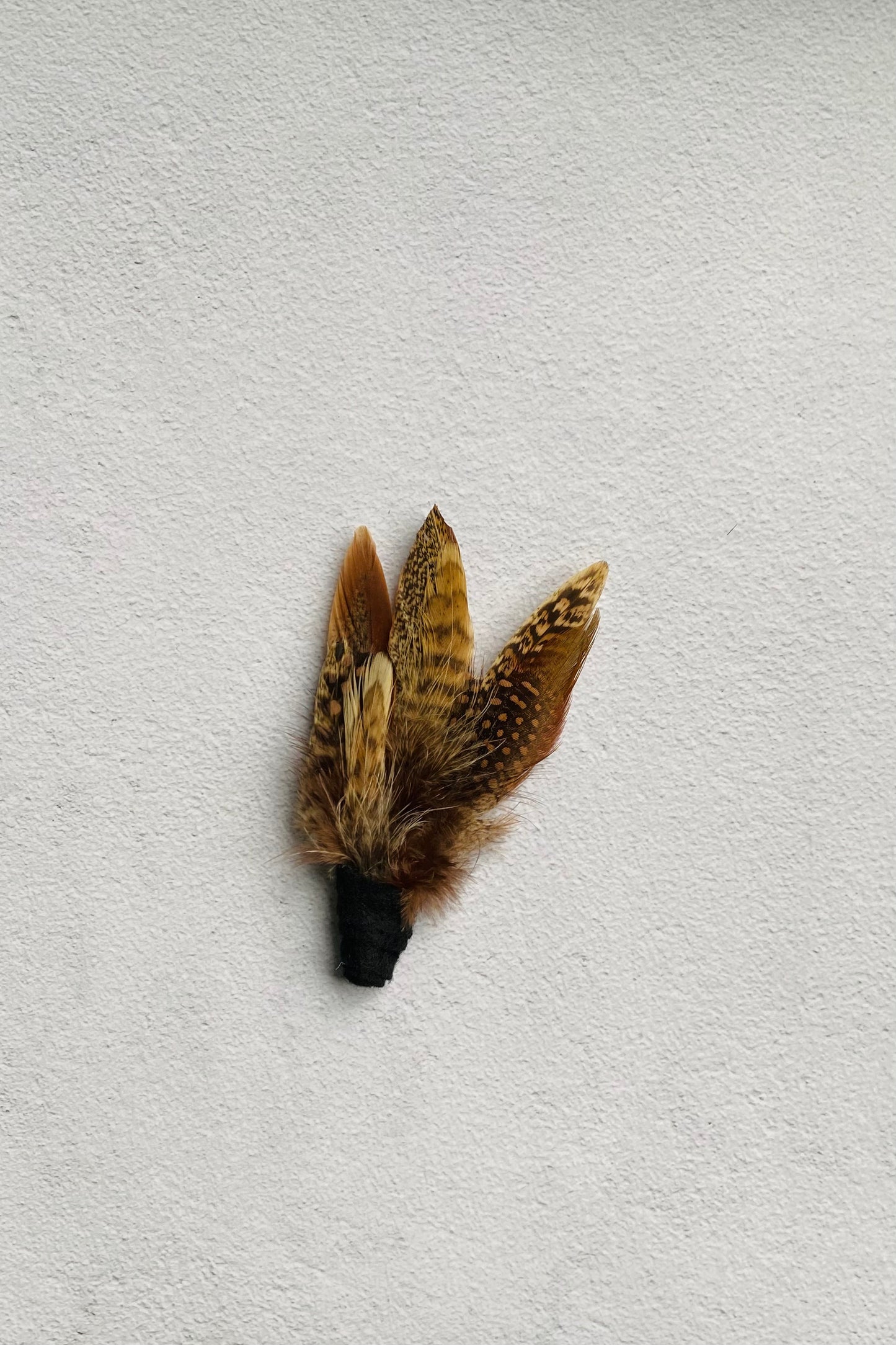 Irish Feather Hat Pin - Cheltenham style