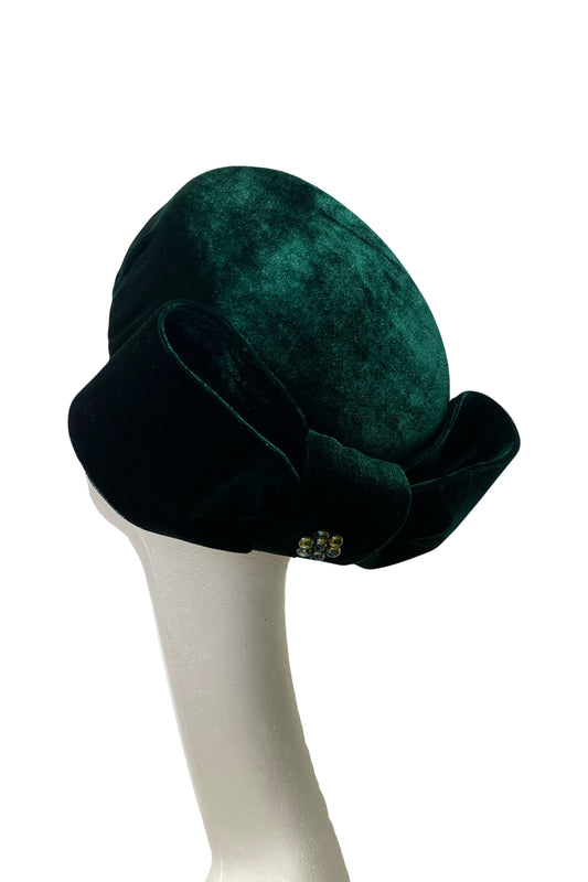 Green velvet pillbox hat