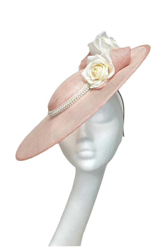 Large pale pink hat for hire