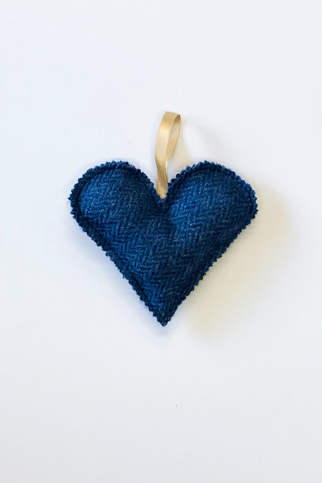 Blue tweed heart accessory