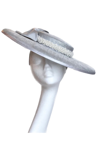 Large silver hat to hire