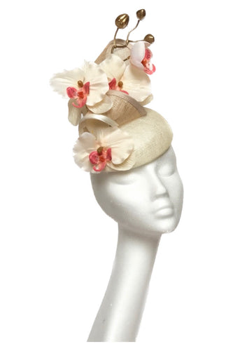 Ivory & Nude Headpiece for Hire (W3)